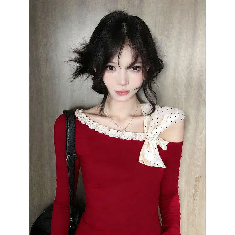 사람들 면 270 그램 빨간색 도트 무늬 나비 매듭 비스듬한 어깨 긴팔 티셔츠 여성 가을 오프숄더 기본 셔츠 핫걸 맨위