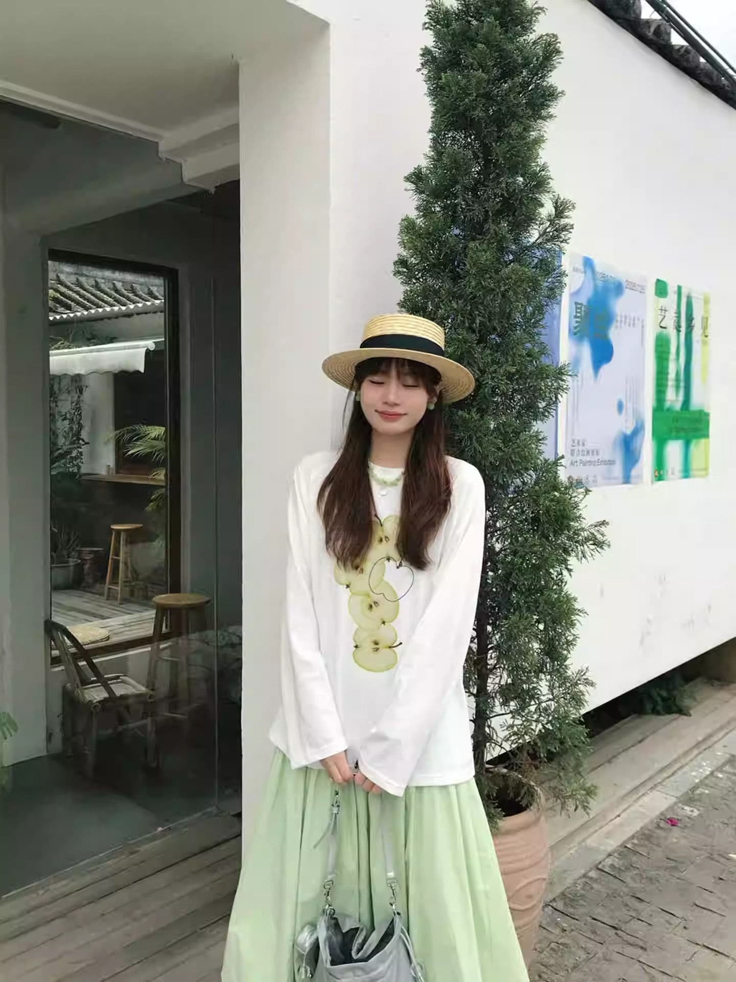 경관 그림 21 순면 210 그램 면 2026 한국 스타일 가을 의상 긴팔 티셔츠 여성 루즈핏 맨위 프린트 상세 이미지 6