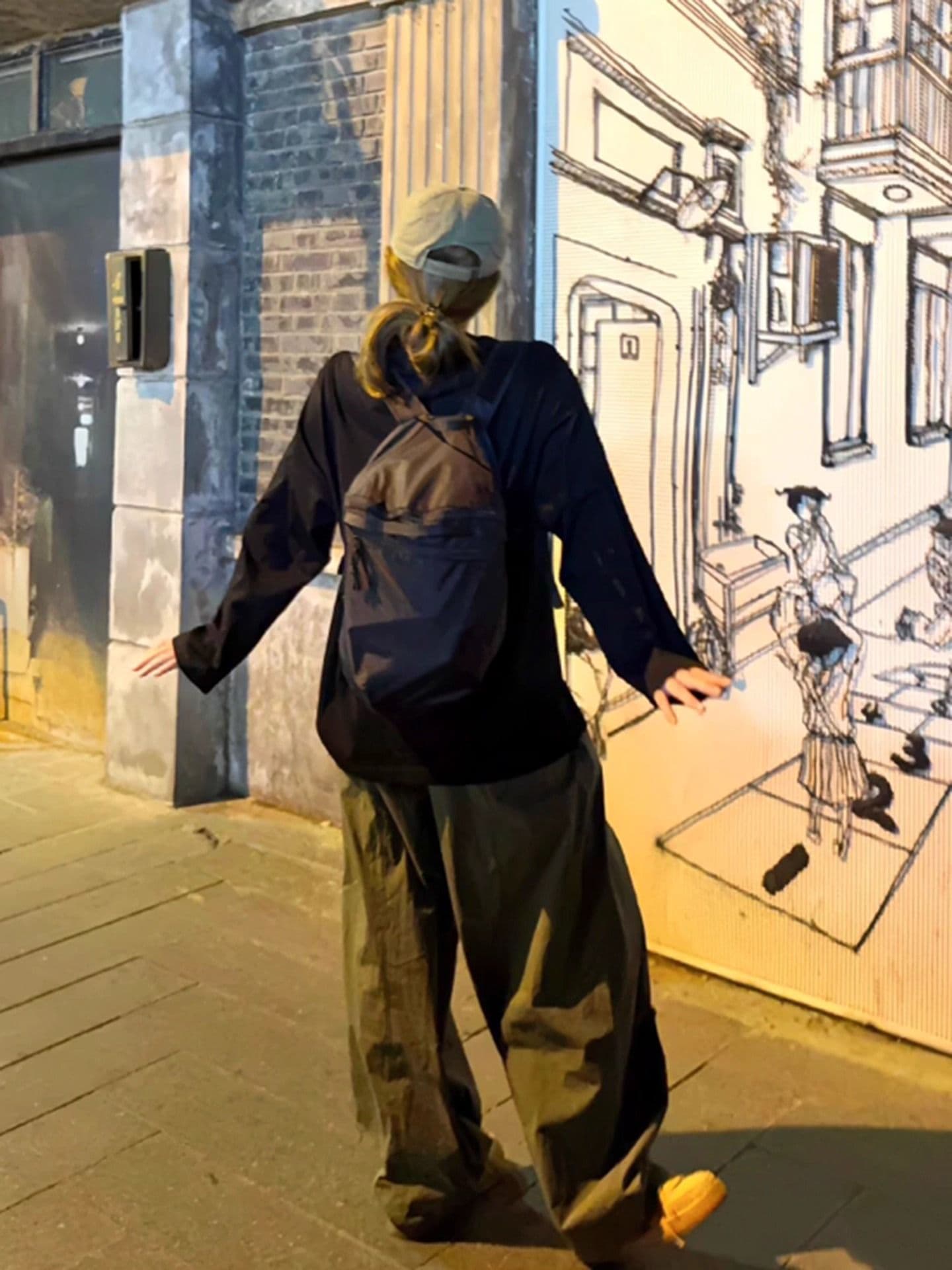 경관 그림 21 순면 210 그램 면 2026 한국 스타일 가을 의상 긴팔 티셔츠 여성 루즈핏 맨위 프린트 상세 이미지 5