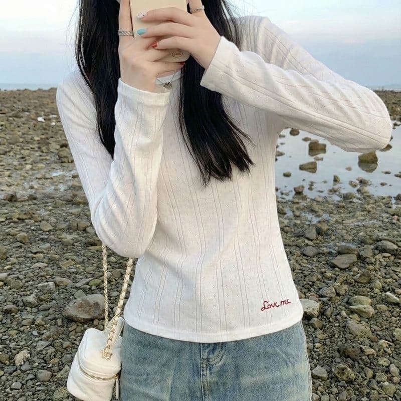 실사 원본 자카드 질감 센스 긍정적 인 어깨 긴팔 티셔츠 맨위 여성 의류 자수 기본 셔츠 봄 가을 겨울 상세 이미지 4