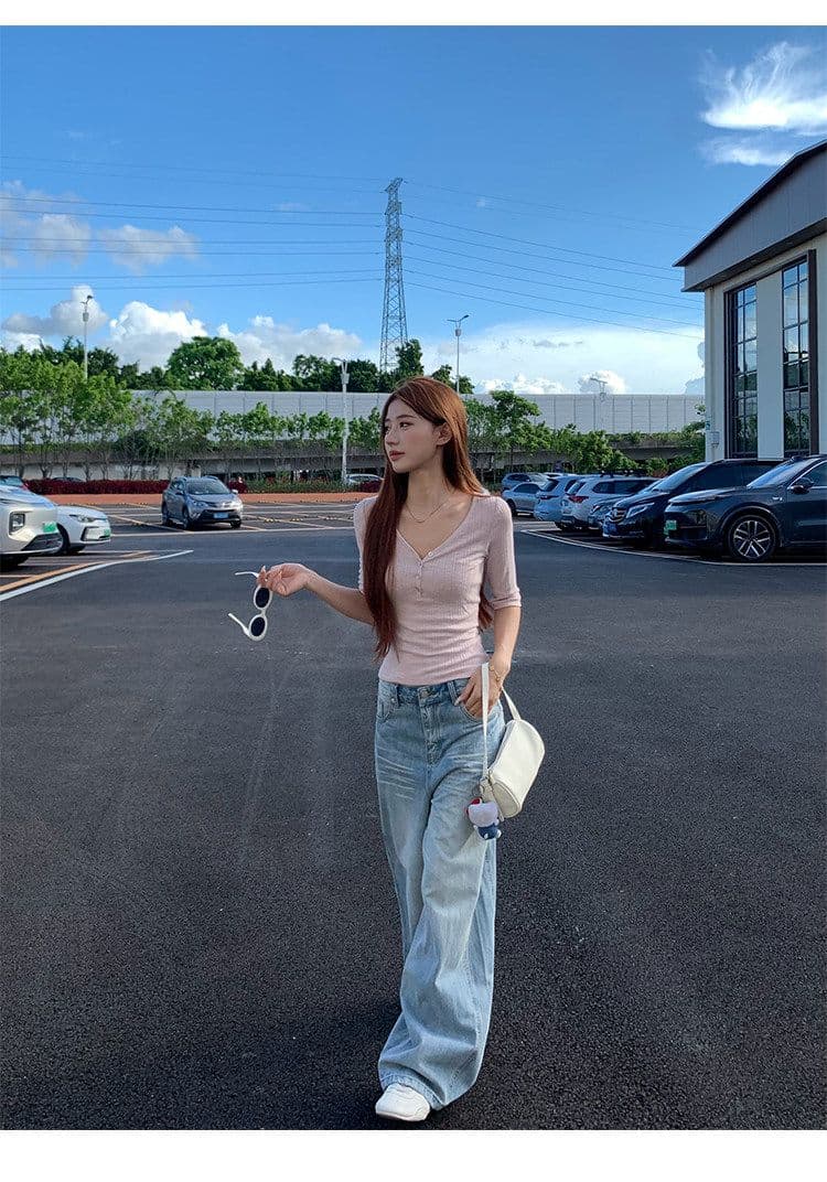 밀라노 대나무 마디 핑크색 V넥 중간 소매 티셔츠 여성 이른 가을 새로운 디자인 센스 몸매 가꾸기 쇼트 스타일 반팔 작은 맨위 상세 이미지 17