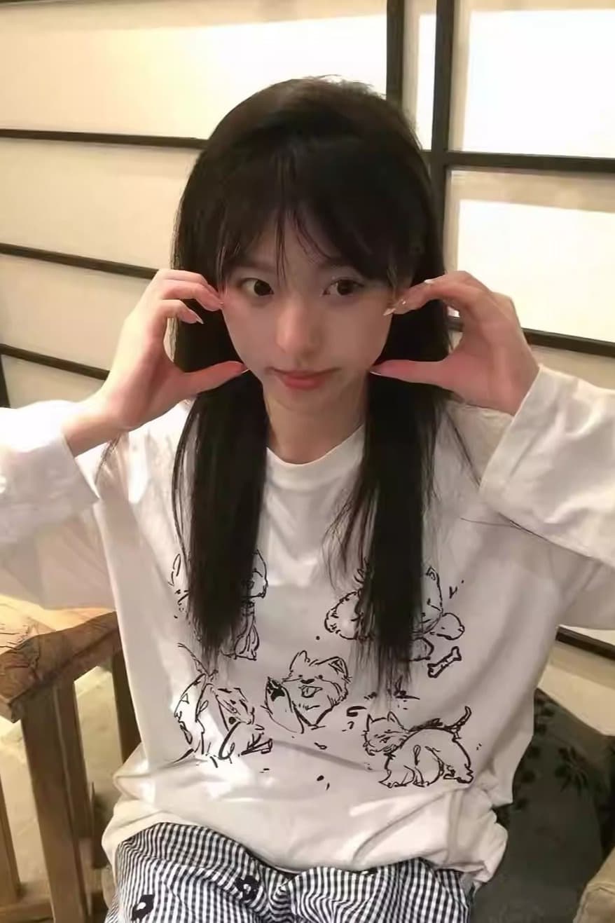 21 순면 210 그램 면 2026 한국 스타일 가을 새로운 긴팔 티셔츠 여성 루즈핏 맨위 프린트 이미지 5