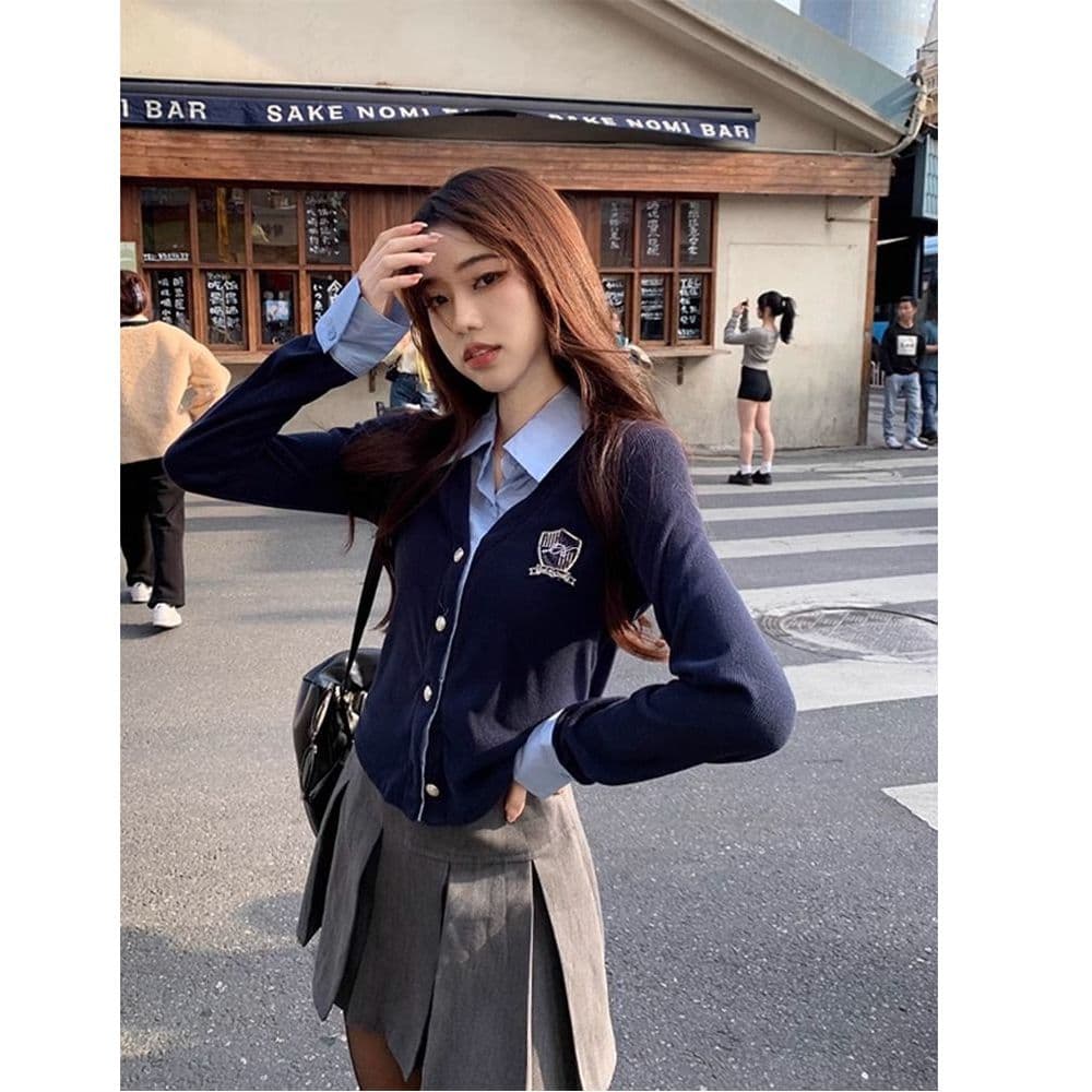 원본 원단 POLO 칼라 자수 긴팔 여성 가을 디자인 센스 셔츠 패치워크 쇼트 스타일 페이크 레이어드 맨위 이미지 3