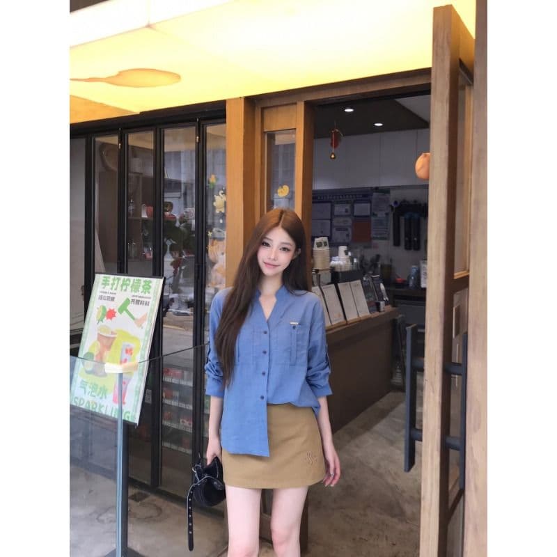 원본 원단 디자인 센스 파란색 긴팔 여성 셔츠 가을 V넥 여성 셔츠 느슨함 센스 자외선 차단 셔츠 이미지 3