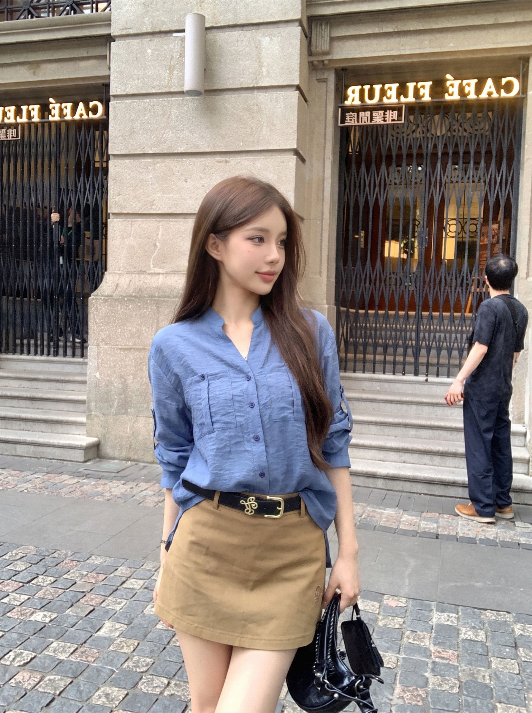 원본 원단 디자인 센스 파란색 긴팔 여성 셔츠 가을 V넥 여성 셔츠 느슨함 센스 자외선 차단 셔츠 상세 이미지 4