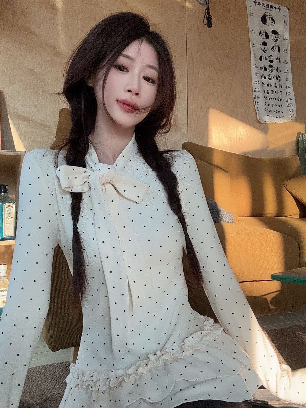 한 부서 핫걸 화이트 도트 무늬 스트랩 긴팔 티셔츠 여성 가을 레이스 치마 스택 착용 기본 셔츠 맨위 상세 이미지 6