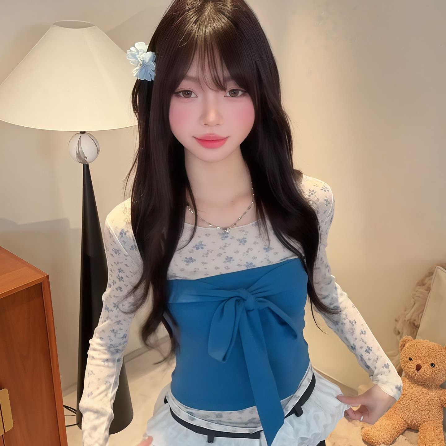 파란색 작은 꽃무늬 핫걸 바람 마이크로 ~을 통해 몸매 가꾸기 긴팔 티셔츠 여성 가을 스트랩 튜브탑 조끼 맨위 투피스 세트 이미지 5