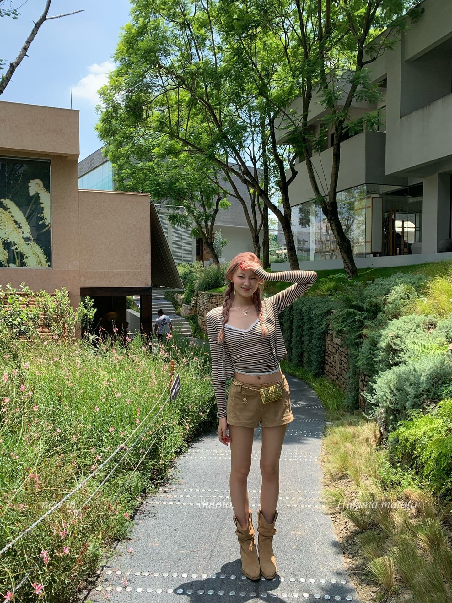 주간 실크 스트라이프 이른 가을 한 부서 캐미솔 오픈 가디건 두 조각 여성 세트 가을 핫걸 긴팔 쇼트 스타일 맨위 세트 상세 이미지 6