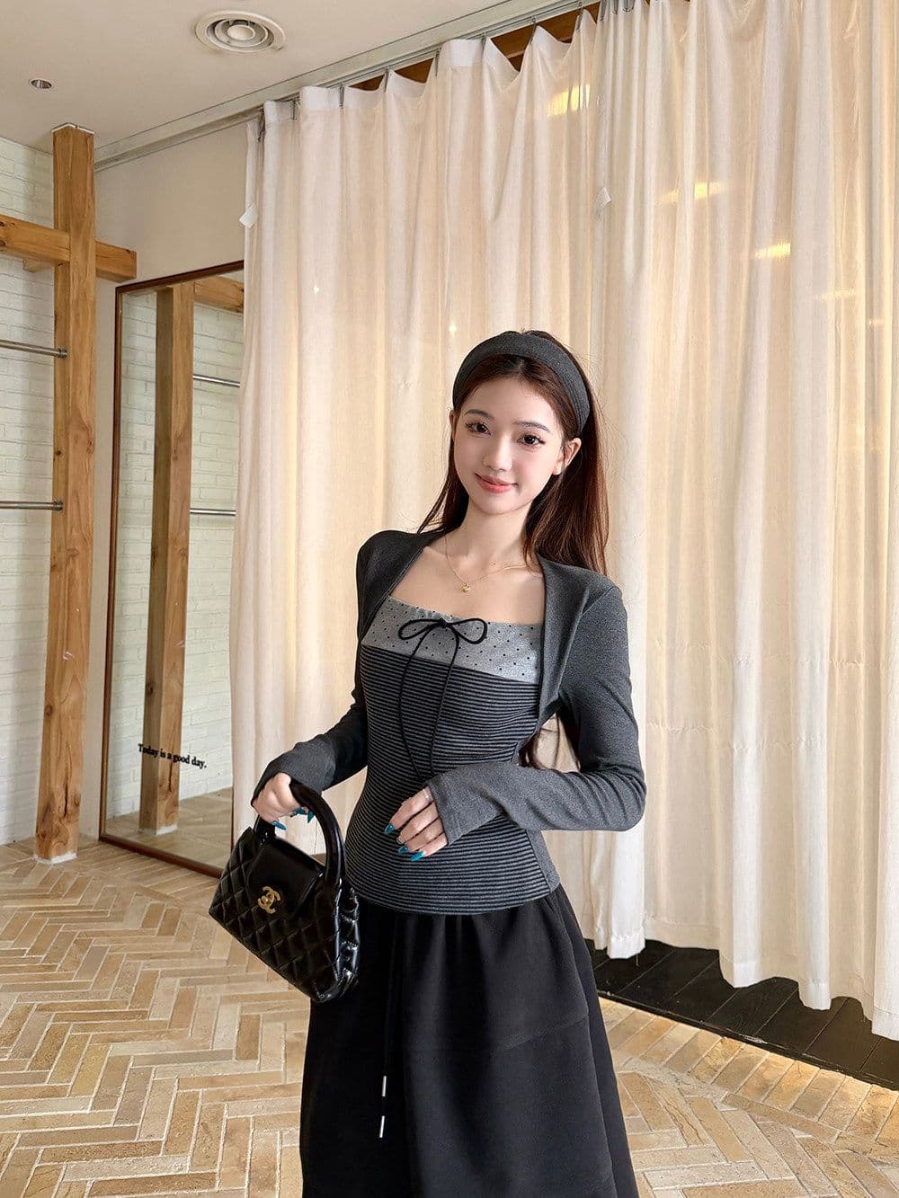 와 사고 방식 한 부서 광장 칼라 레이스업 페이크 레이어드 긴팔 티셔츠 여성 봄 가을 몸매 가꾸기 핫걸 기본 셔츠 맨위 상세 이미지 3