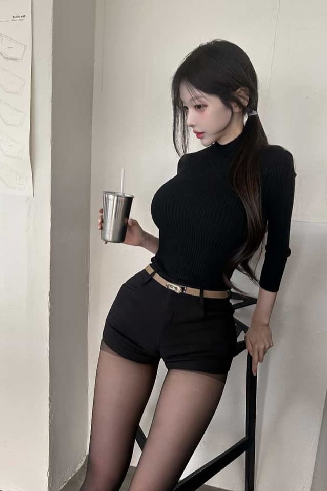 한국 동대문 신제품 가을 겨울 자이언트 잘 생긴 섹시함 순수한 욕망 반하이넥 만나는 니트 스웨터 이미지 6