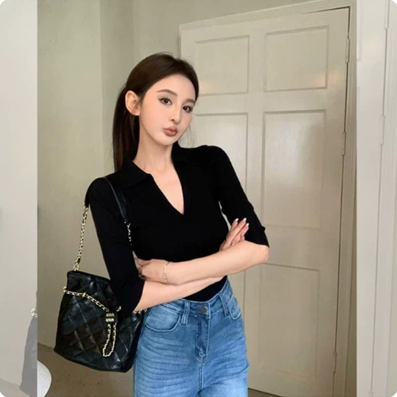 세로 줄무늬 V넥 중간 소매 몸매 가꾸기 polo 니트 스웨터 티셔츠 맨위 이미지 2