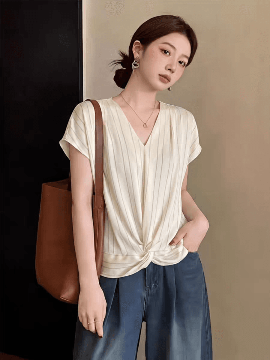 고급 패션 V넥 스트라이프 여성 셔츠 여름 빅 사이즈 통통한 여동생 슬림해 보이는 비틀림 작은 대중 맨위 상세 이미지 8