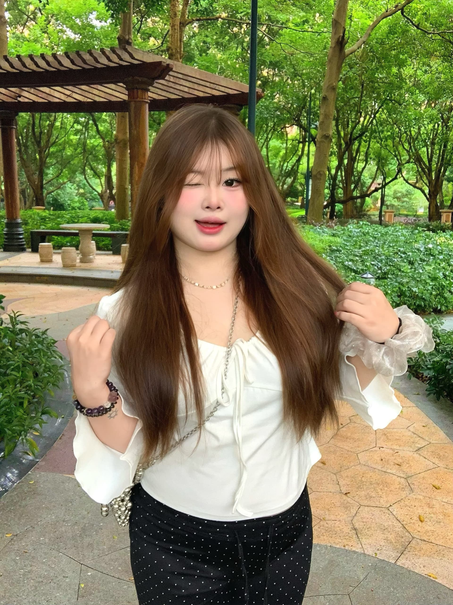 한 부서 분위기 센스 펌프 로프 광장 칼라 화이트 연꽃 잎 나팔 소매 레이스 레이스 슬림해 보이는 쇼트 스타일 만나는 작은 셔츠 이미지 4