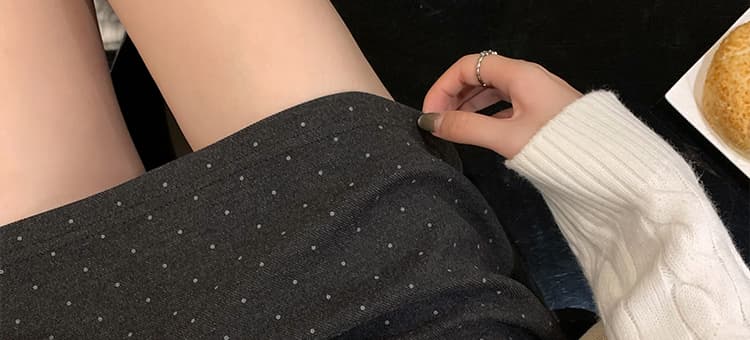 지금 임산부 가을 겨울철 두꺼운 모직 도트 무늬 레트로 연삭 털 반신 스커트 한국 스타일 타이트 스커트 한 마디 없음 복부 지지 미니 스커트 상세 이미지 3
