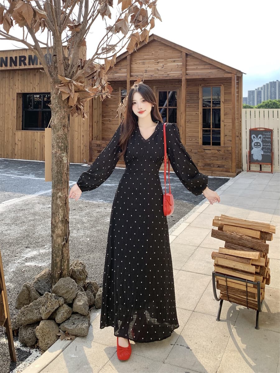 프랑스식 검정색 긴팔 도트 무늬 드레스 아이들 2026 년 새로운 자이언트 잘 생긴 품격 허리 수축 롱 스커트 상세 이미지 7