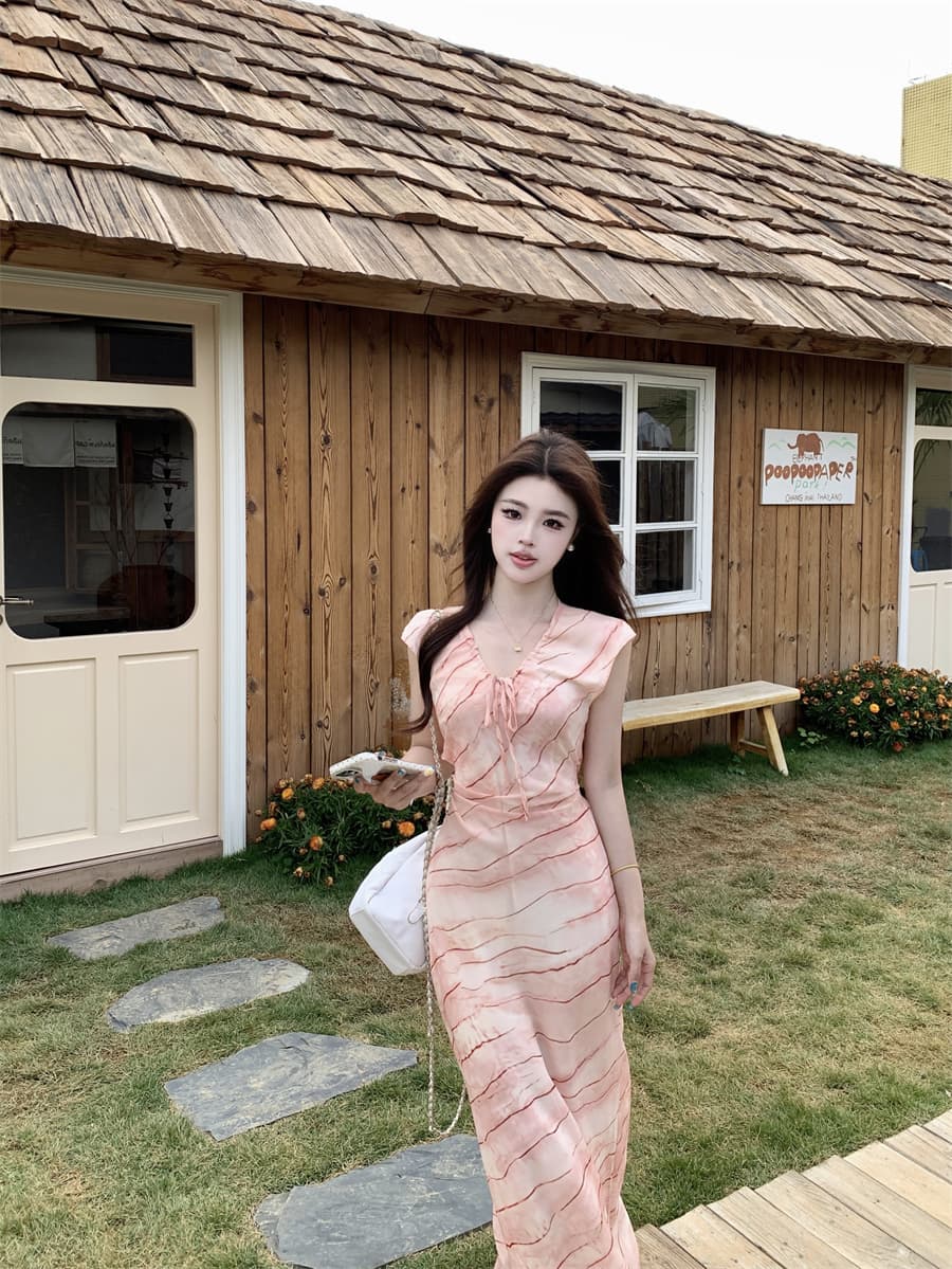 프랑스식 빅 사이즈 여성 의류 2026 여름 품격 슬림해 보이는 허리 수축 디자인 센스 프린트 핑크색 드레스 상세 이미지 16