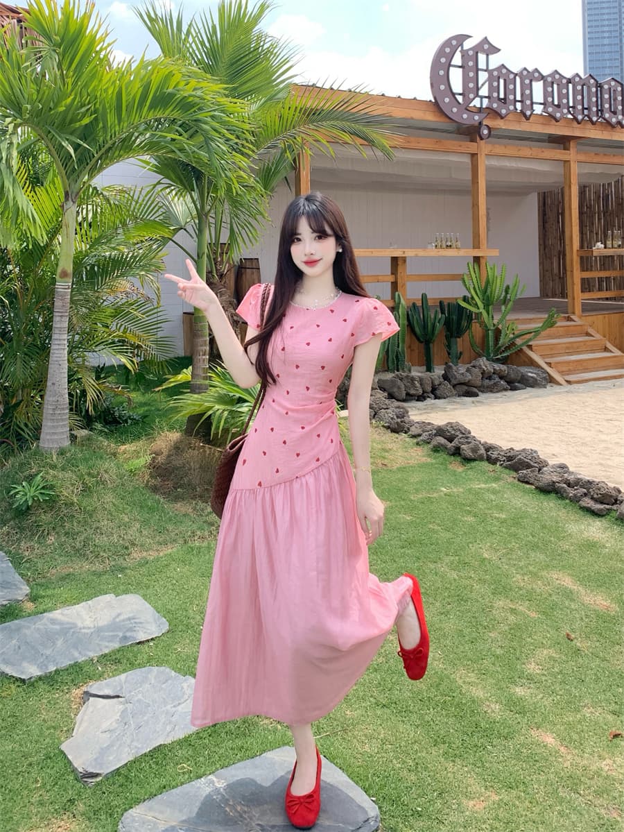 빅 사이즈 프랑스식 드레스 여성 의류 여름 2026 새로운 허리 수축 슬림해 보이는 디스플레이 화이트 연령 감소 고급 센스 중 롱 스커트 여성 상세 이미지 3