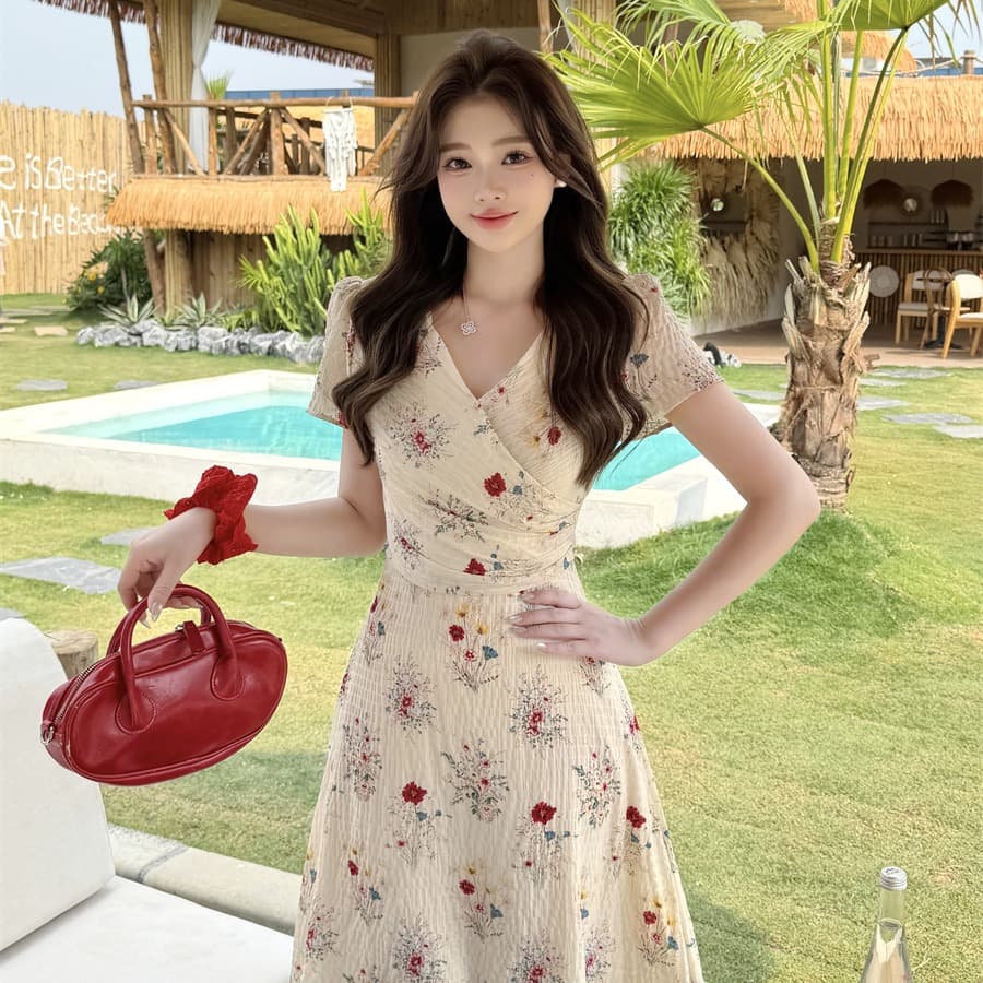 빅 사이즈 여성 의류 꽃무늬 밝은 관대 한 부드러운 프랑스식 슬림해 보이는 품격 중간 길이 드레스 디자인 센스 길다 치마 이미지 5