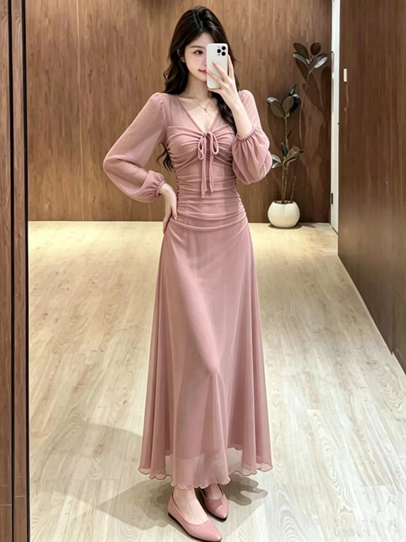 빅 사이즈 프랑스식 부드러운 바람 롱 스커트 허리 수축 핀치 Pleat 슬림해 보이는 몸매 가꾸기 2026 가을 드레스