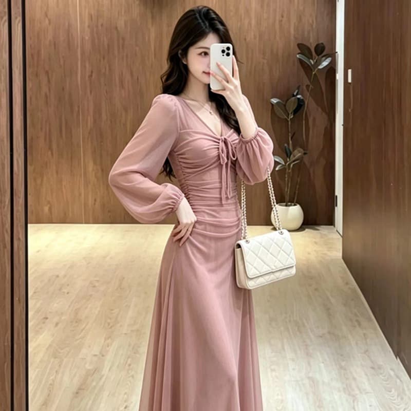 빅 사이즈 프랑스식 부드러운 바람 롱 스커트 허리 수축 핀치 Pleat 슬림해 보이는 몸매 가꾸기 2026 가을 드레스 이미지 5