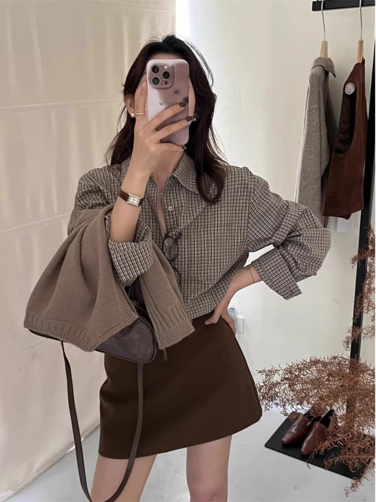 있음 선적 원본 새로운 디자인 센스 긴팔 체크무늬 셔츠 항구 바람 세련된 센스 루즈핏 POLO 칼라 맨위 여성 이미지 2