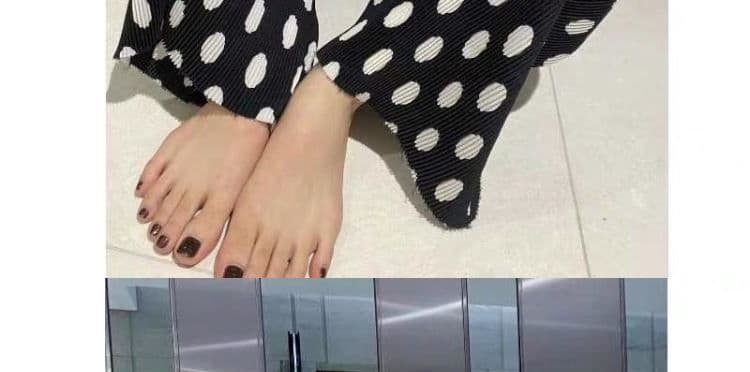 있음 선적 흑인과 백인 도트 무늬 주름 스트레이트 팬츠 아이들 여름 섹션 새로운 도트 프린트 하이웨이스트 도루 센스 와이드 레그 팬츠 상세 이미지 21