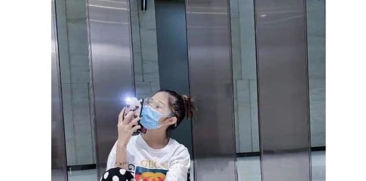 있음 선적 흑인과 백인 도트 무늬 주름 스트레이트 팬츠 아이들 여름 섹션 새로운 도트 프린트 하이웨이스트 도루 센스 와이드 레그 팬츠 상세 이미지 22