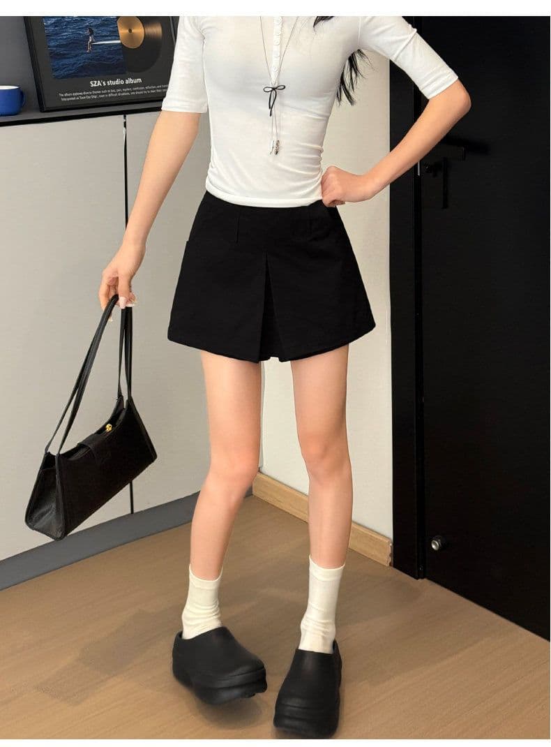 카키 색 아메리칸 타이트 스커트 워크웨어 치마바지 여성 2026 여름 새로운 하이웨이스트 슬림해 보이는 작은 키 운동 반바지 상세 이미지 22