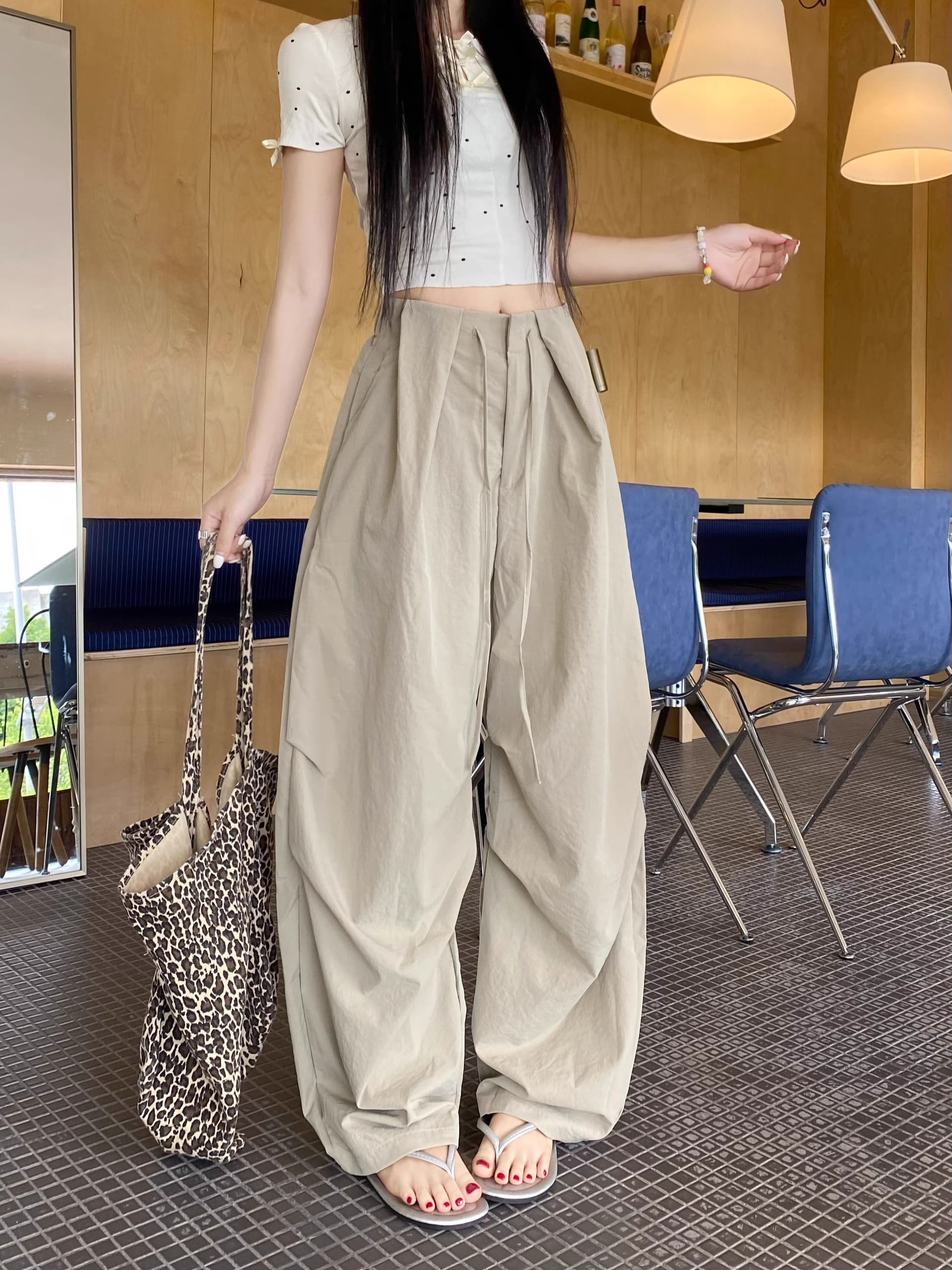 원본 테두리 높음 거리 루즈핏 워크웨어 캐주얼 바지 여성 카키 색 하이웨이스트 넓은 다리 속도 건조한 낙하산 병 바지 상세 이미지 9