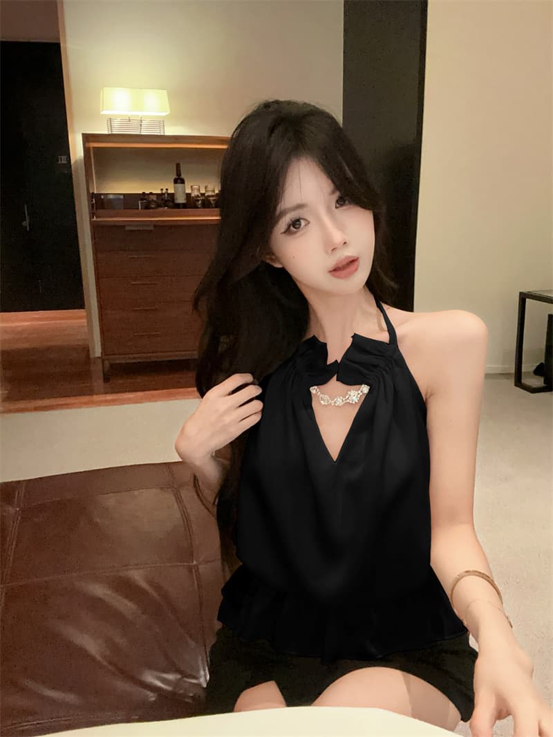 실사 정가 고급 센스 새틴 V넥 훈련 사슬 파란색 행침 목 조끼 몸매 가꾸기 맨위 여성 이미지 4