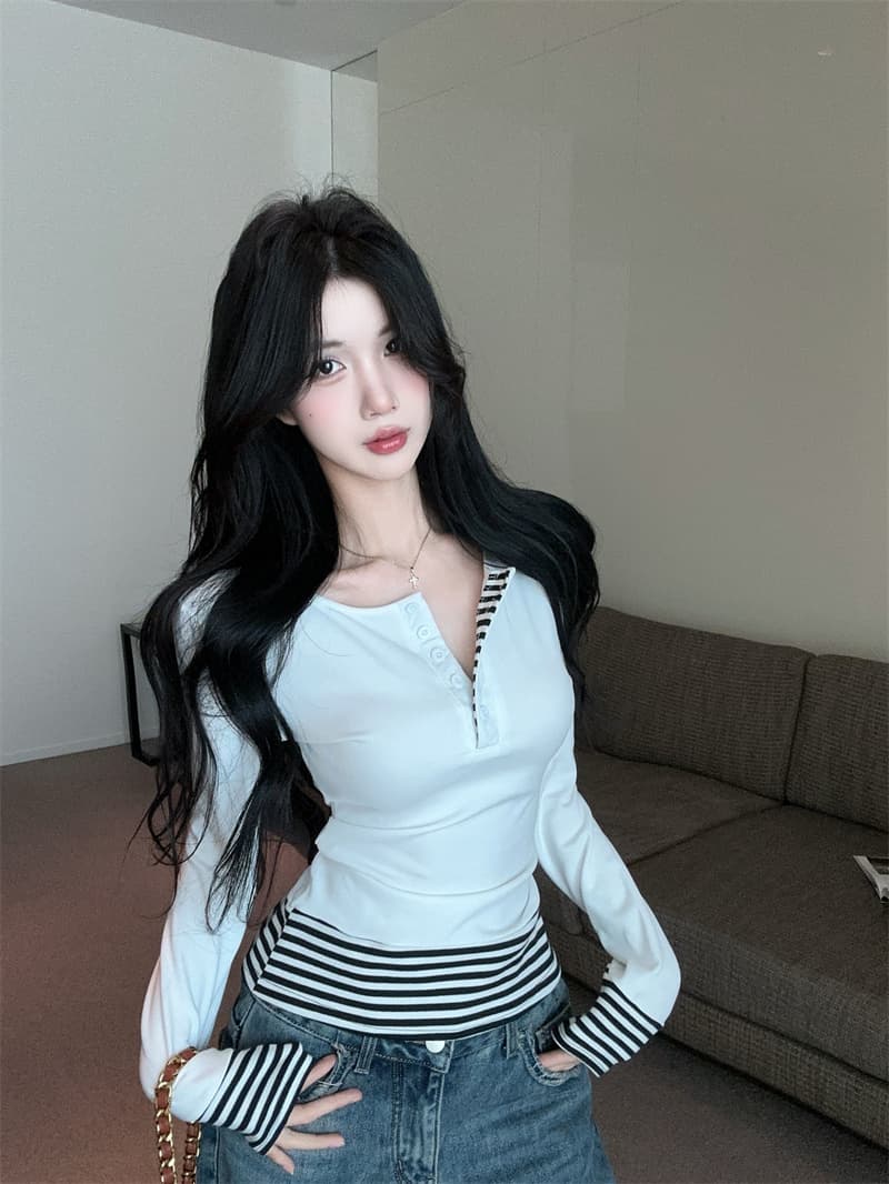 실사 스트라이프 배색 페이크 레이어드 털이 있고 두꺼운 순면 티셔츠 맨위 여성
