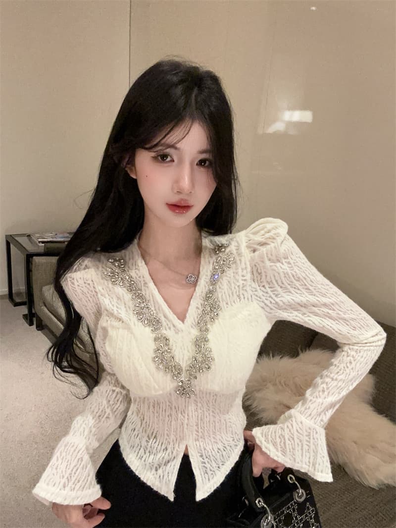실사 순수한 욕망 패치워크 다이아몬드 세팅 V넥 홀로우 아웃 나팔 소매 셔츠 맨위 여성