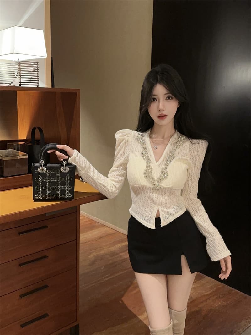 실사 순수한 욕망 패치워크 다이아몬드 세팅 V넥 홀로우 아웃 나팔 소매 셔츠 맨위 여성 상세 이미지 3
