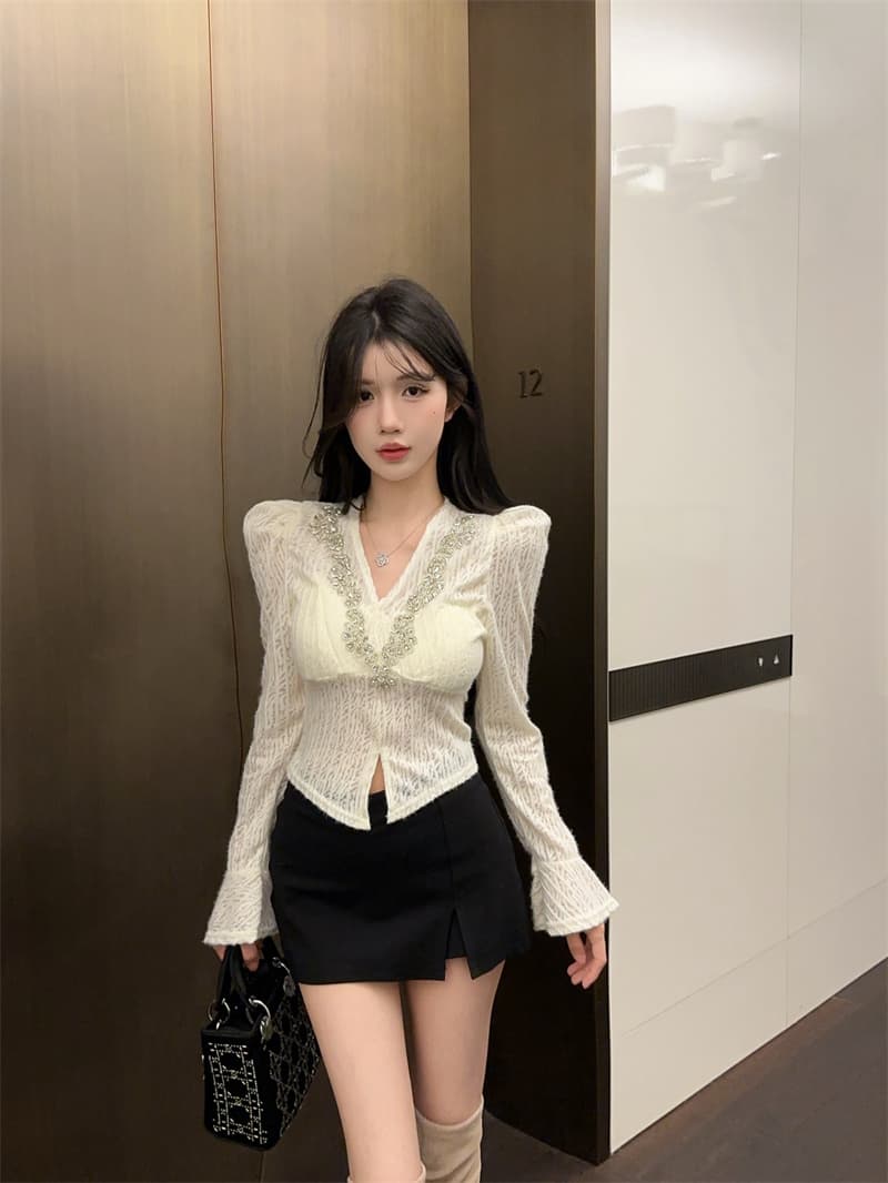 실사 순수한 욕망 패치워크 다이아몬드 세팅 V넥 홀로우 아웃 나팔 소매 셔츠 맨위 여성 상세 이미지 5