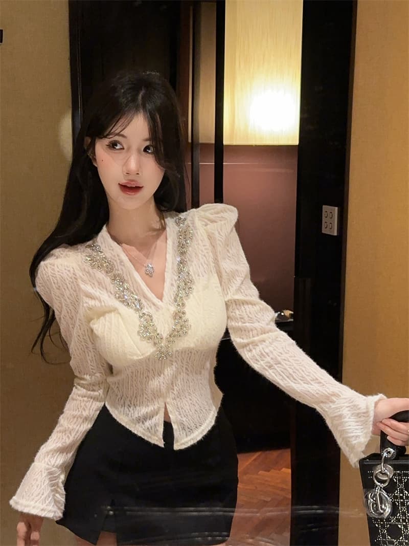실사 순수한 욕망 패치워크 다이아몬드 세팅 V넥 홀로우 아웃 나팔 소매 셔츠 맨위 여성 상세 이미지 6