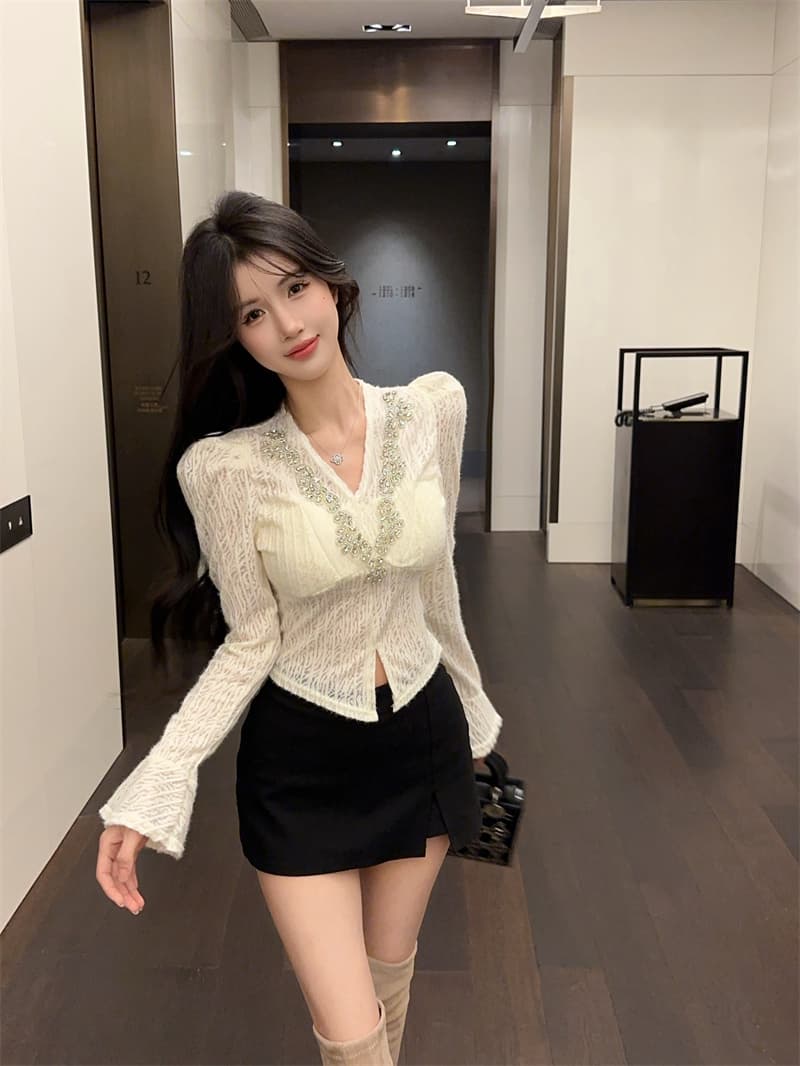 실사 순수한 욕망 패치워크 다이아몬드 세팅 V넥 홀로우 아웃 나팔 소매 셔츠 맨위 여성 상세 이미지 7