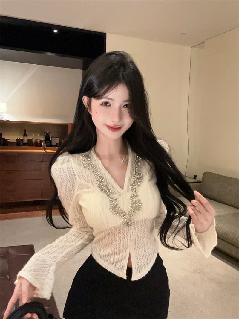 실사 순수한 욕망 패치워크 다이아몬드 세팅 V넥 홀로우 아웃 나팔 소매 셔츠 맨위 여성 상세 이미지 12