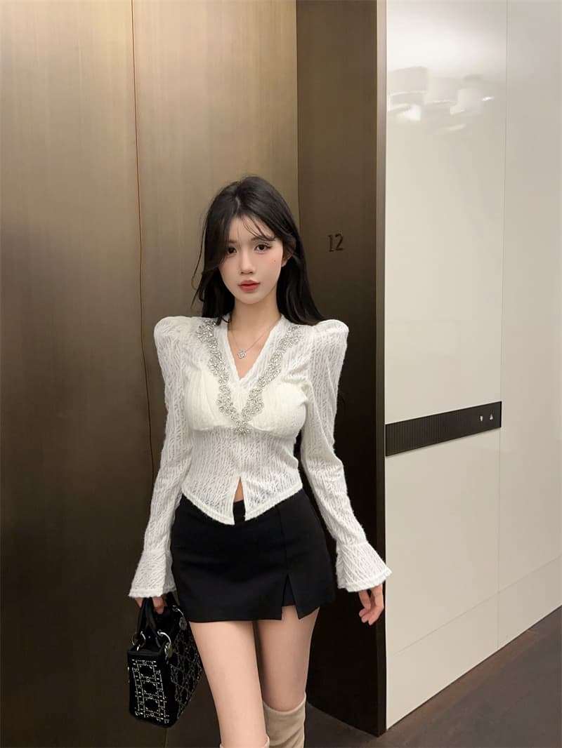 실사 순수한 욕망 패치워크 다이아몬드 세팅 V넥 홀로우 아웃 나팔 소매 셔츠 맨위 여성 상세 이미지 15