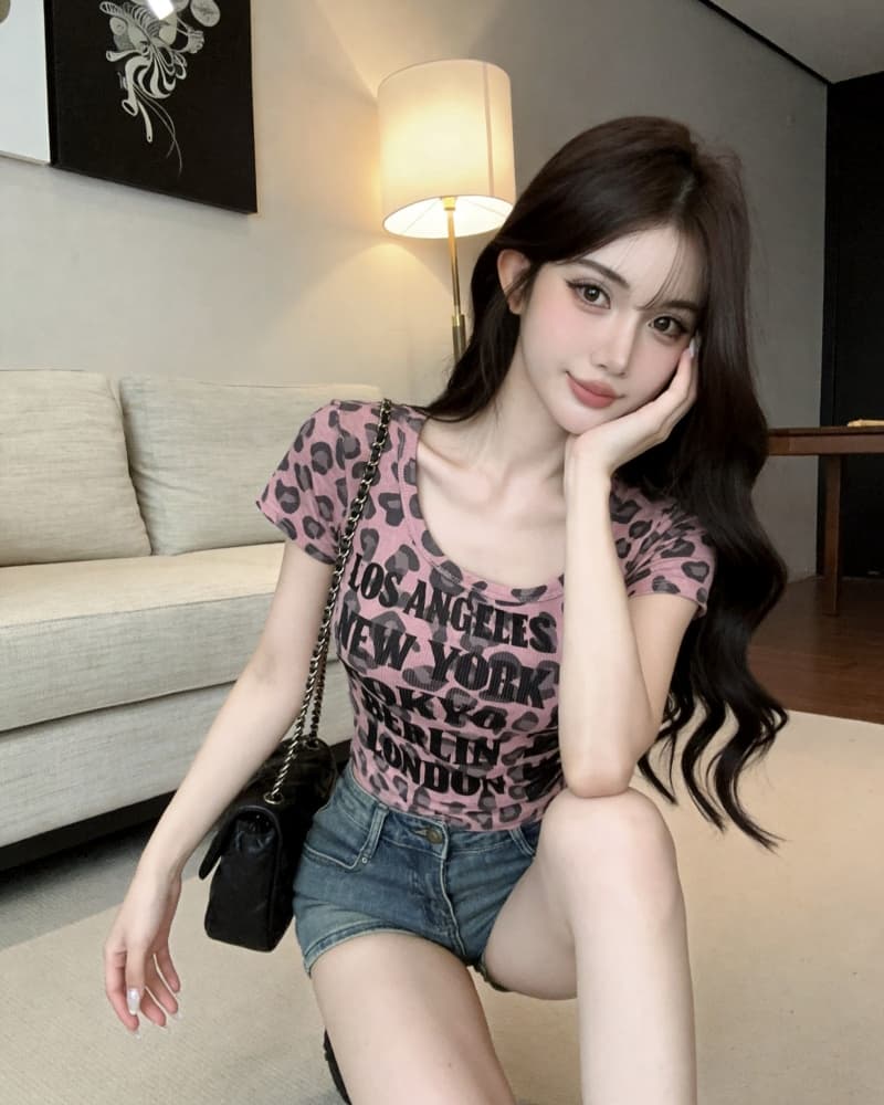 실사 새로운 레트로 u 칼라 레오파드 무늬 알파벳 프린트 리브 면 반팔 티셔츠 여성 벨트 어깨 패드 상세 이미지 2