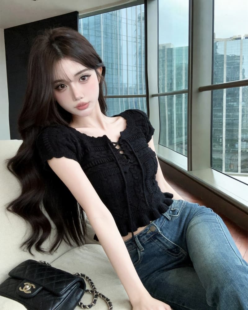 실사 새로운 순수한 욕망 화이트 V넥 홀로우 아웃 레이스업 반팔 니트 스웨터 여성 이미지 3