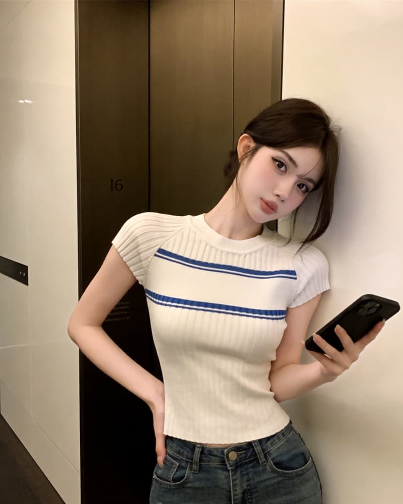 실사 새로운 한 부서 배색 수직 구덩이 기사 타이트 니트 반팔 맨위 여성 상세 이미지 6