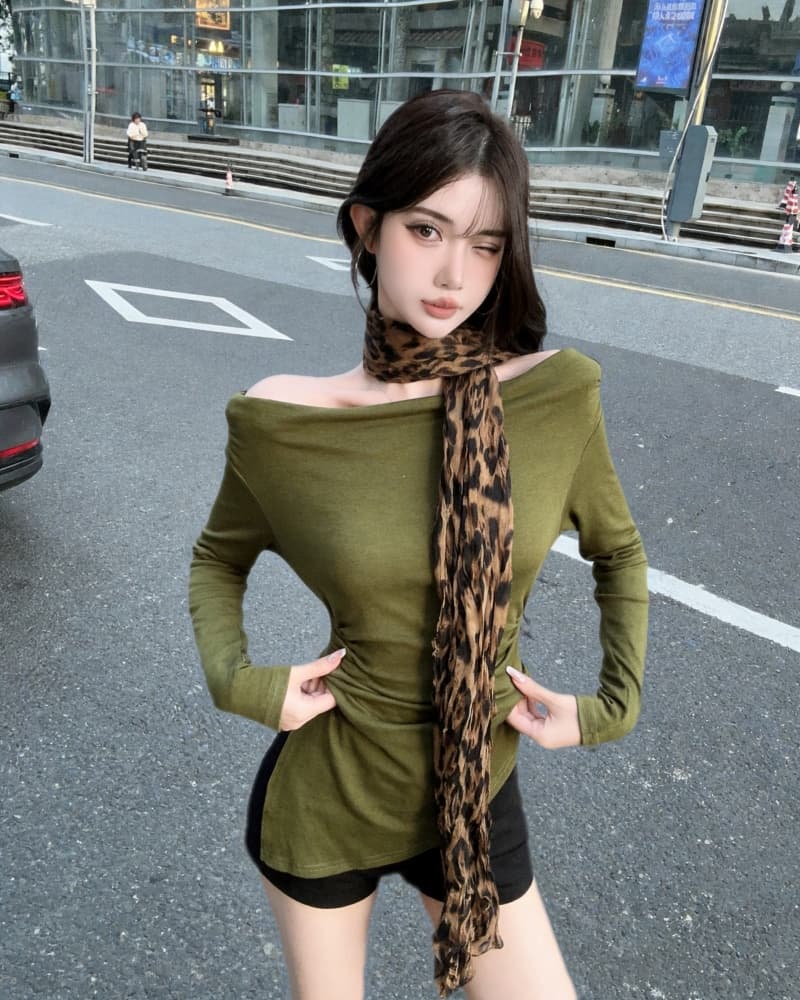 실사 새로운 섹시함 오프숄더 레오파드 무늬 행침 목 리본 긴팔 순면 티셔츠 여성 이미지 2