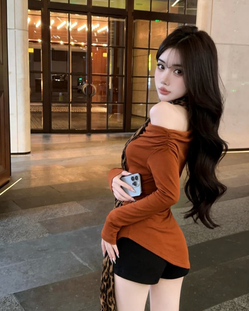 실사 새로운 섹시함 오프숄더 레오파드 무늬 행침 목 리본 긴팔 순면 티셔츠 여성 이미지 4