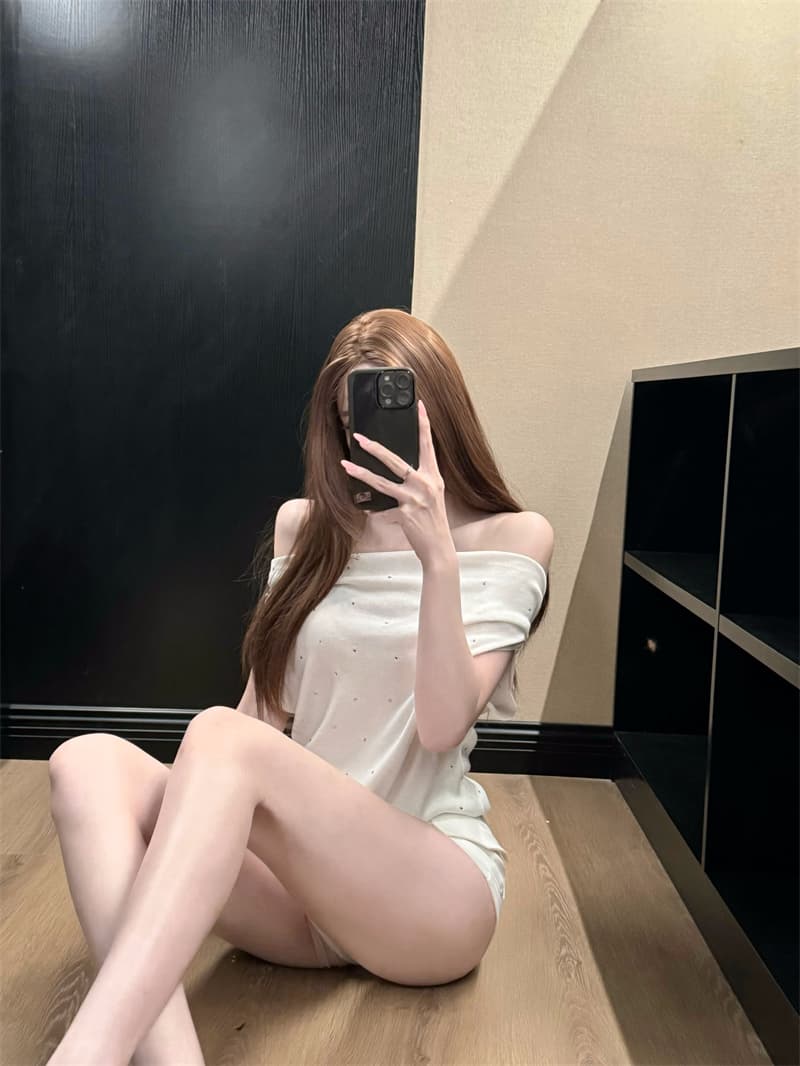 여름 새로운 부드러운 바람 레이스 레이스 라운드 넥 반팔 니트 스웨터 여성 몸매 가꾸기 품격 연령 감소 티셔츠 맨위 여성 이미지 2
