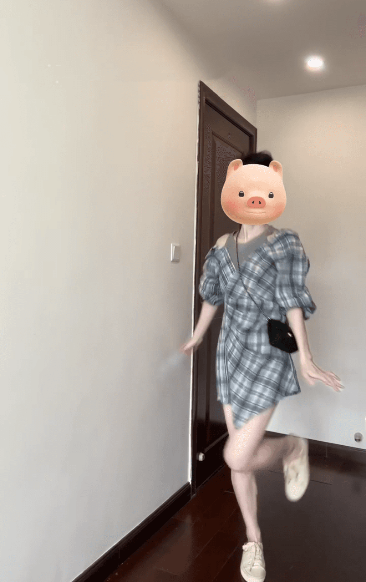 2026 이른 가을 새로운 프랑스식 연인 디자인 센스 패치워크 페이크 레이어드 셔츠 여성 드레스 상세 이미지 3
