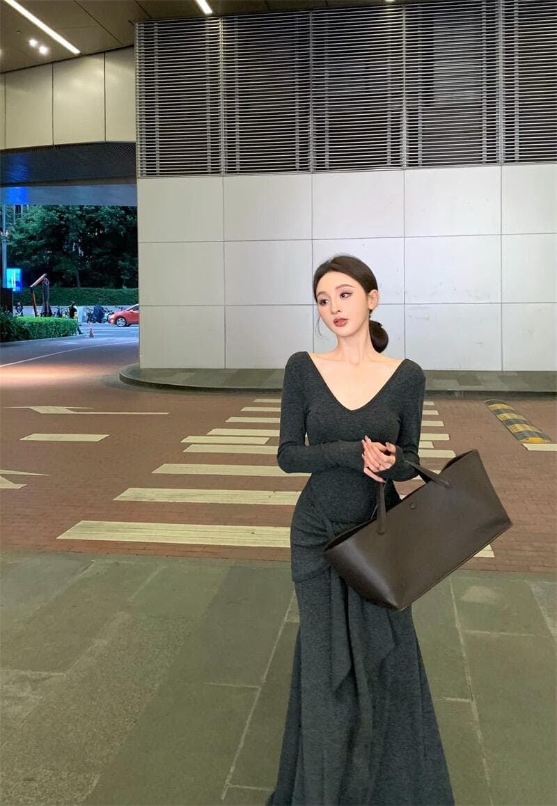 2026 가을 새로운 빛 요리 한 명문 여성 바람 세련된 디자인 센스 핫걸 슬림해 보이는 몸매 가꾸기 티셔츠 드레스 숄 이미지 3