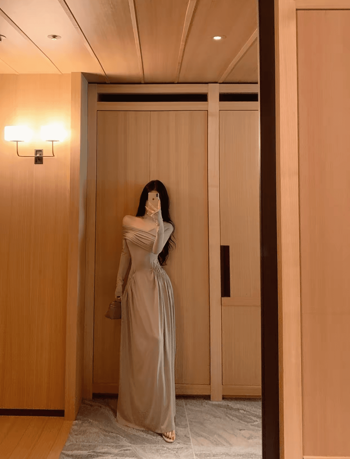 품격 긴팔 주름 여성 드레스 2026 가을 새로운 오프숄더 몸매 가꾸기 허리 수축 롱 스커트 상세 이미지 5