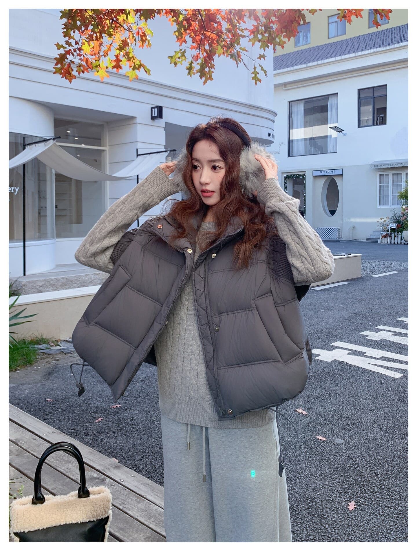 가을 겨울 새로운 니트 반소매 스탠드 칼라 면 의류 베스트 여성 짧은 외출용 한 부서 패션 조끼 어깨 재킷 상세 이미지 7