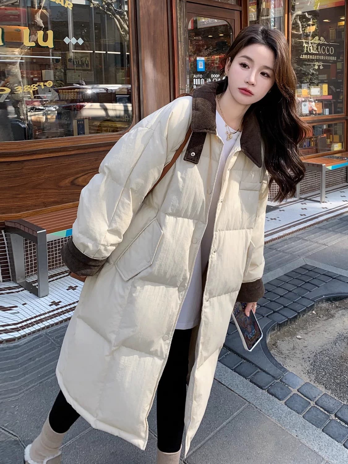 패션 미니멀리즘 빅 사이즈 패치워크 색상 다운 재킷 여성 겨울 루즈핏 슬림해 보이는 한 부서 중간 길이 보온 면 의류 재킷 이미지 3