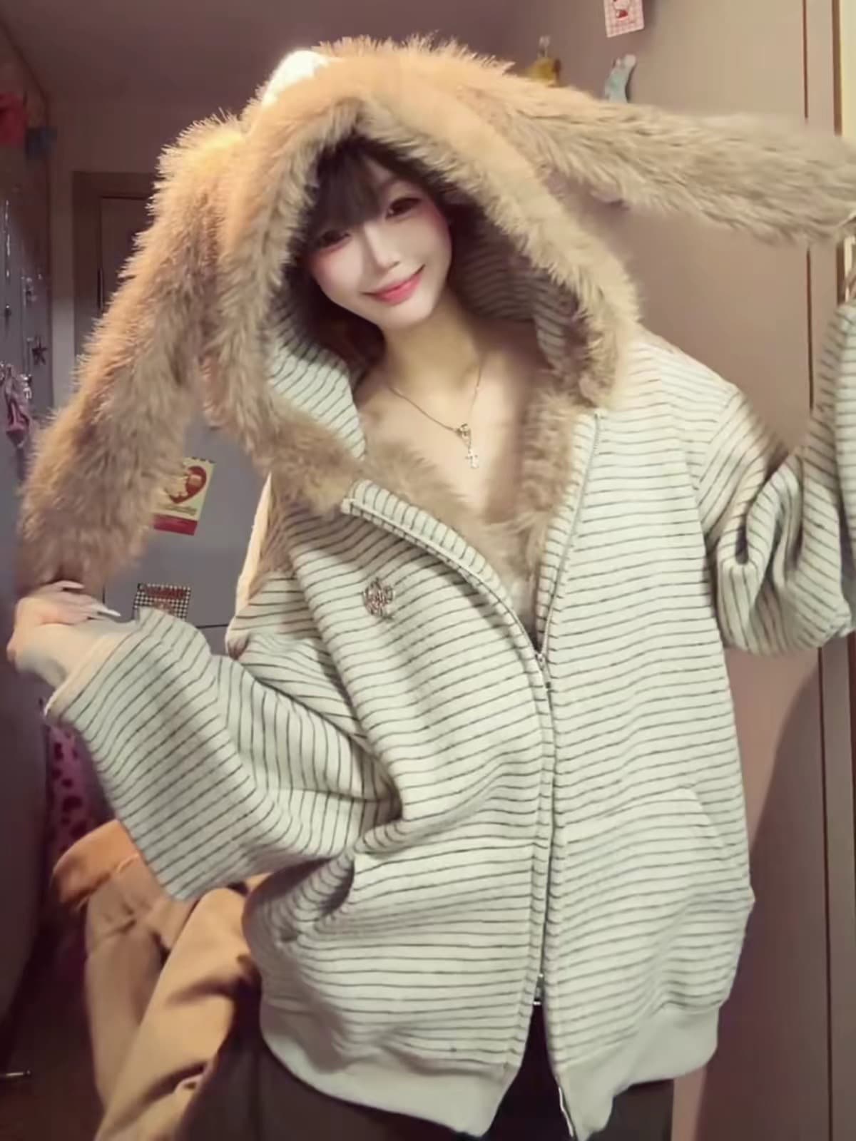 아메리칸 레트로 조수 브랜드 스트라이프 토끼 귀 털이 있는 오픈 가디건 면 에 따르면 여성 가을 겨울 새로운 후드 커플 모피 칼라 두꺼움 재킷 상세 이미지 1